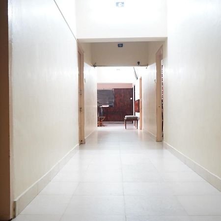 Sangeetha Tourist Home Thiruvananthapuram Exterior foto